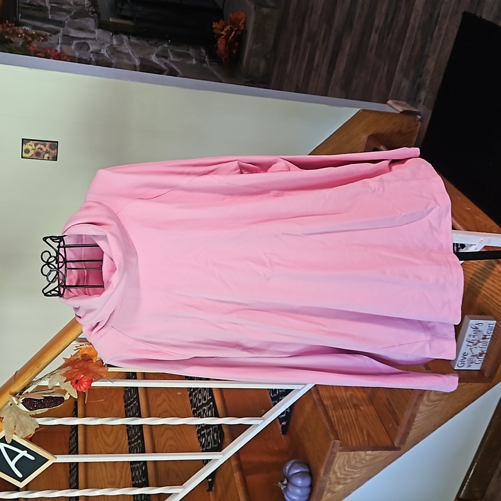 👚ISSAC MIZRAHI LIVE PINK COWL NECK TUNIC👚